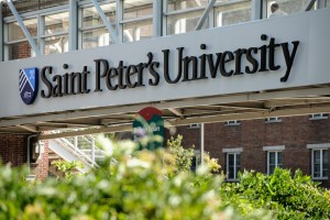 Saint-Peters-University1-300x200